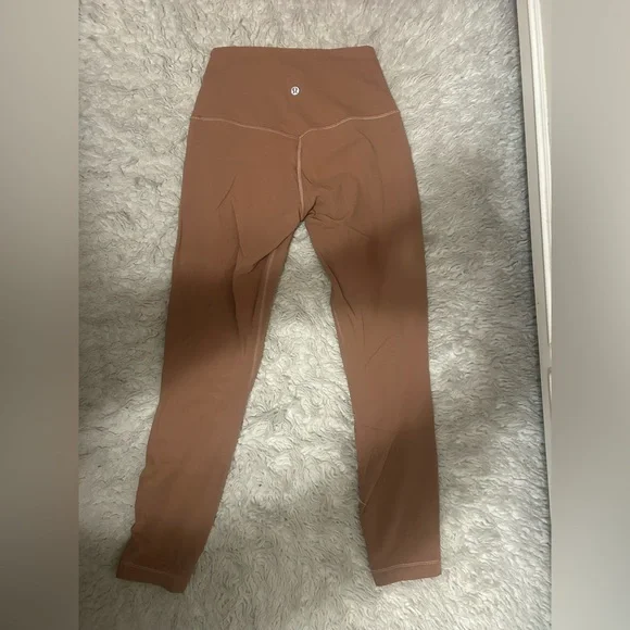 Women’s ski kit complete w/ gently used jacket, pants, leggings, gloves & bag! - Picture 9 of 17